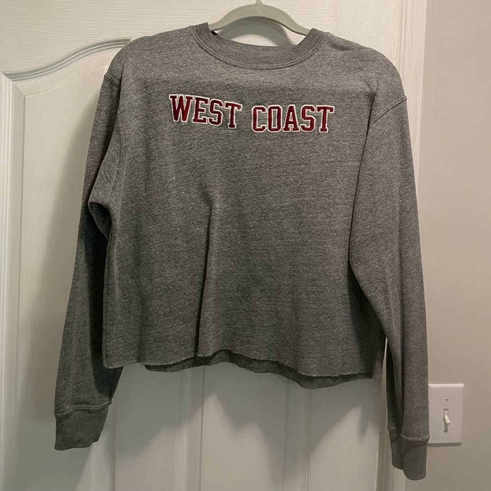 Brandy Melville sweater
